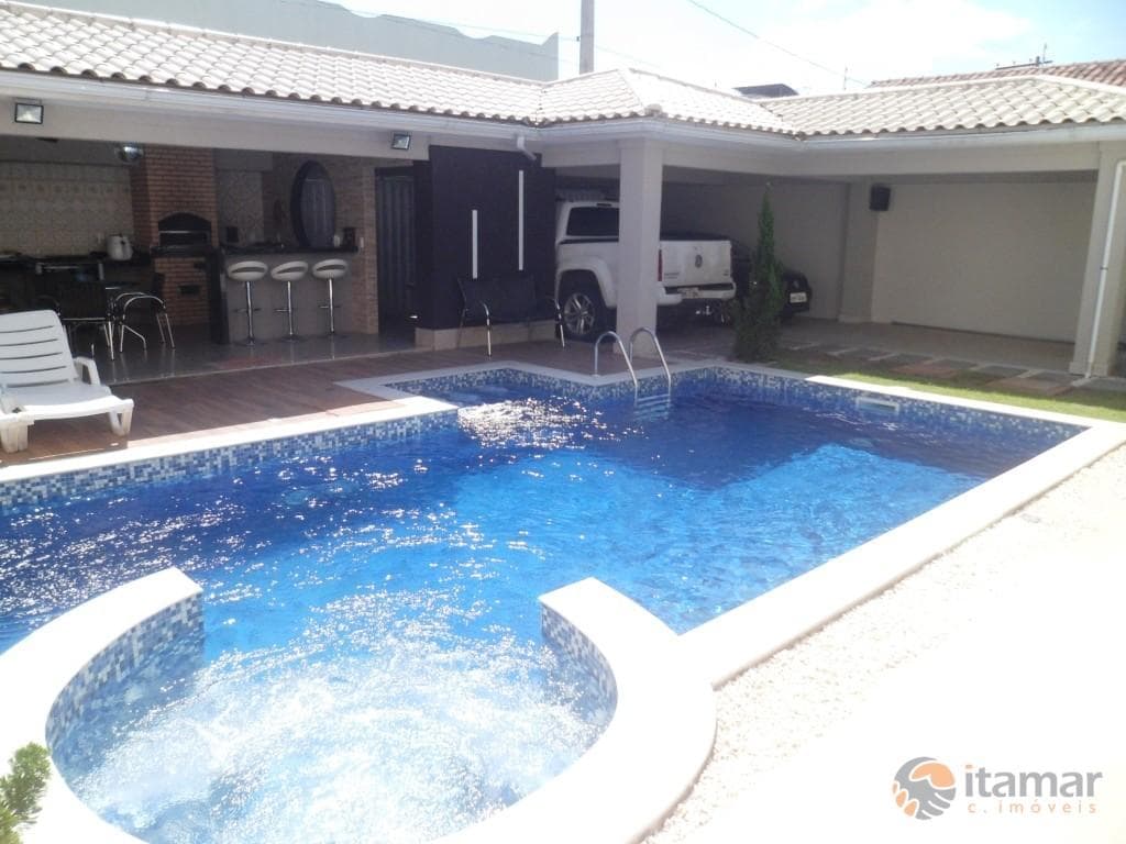 Foto 1 de Casa Rua Napolis - Erasmo